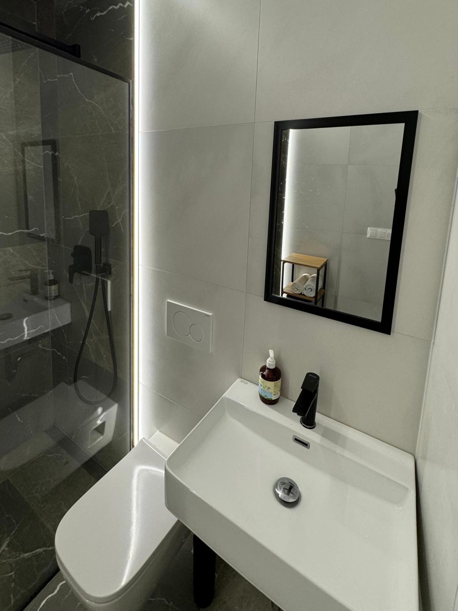 Apartmanove Ubytovanie Pod Dubom Polny Kesov Exterior foto
